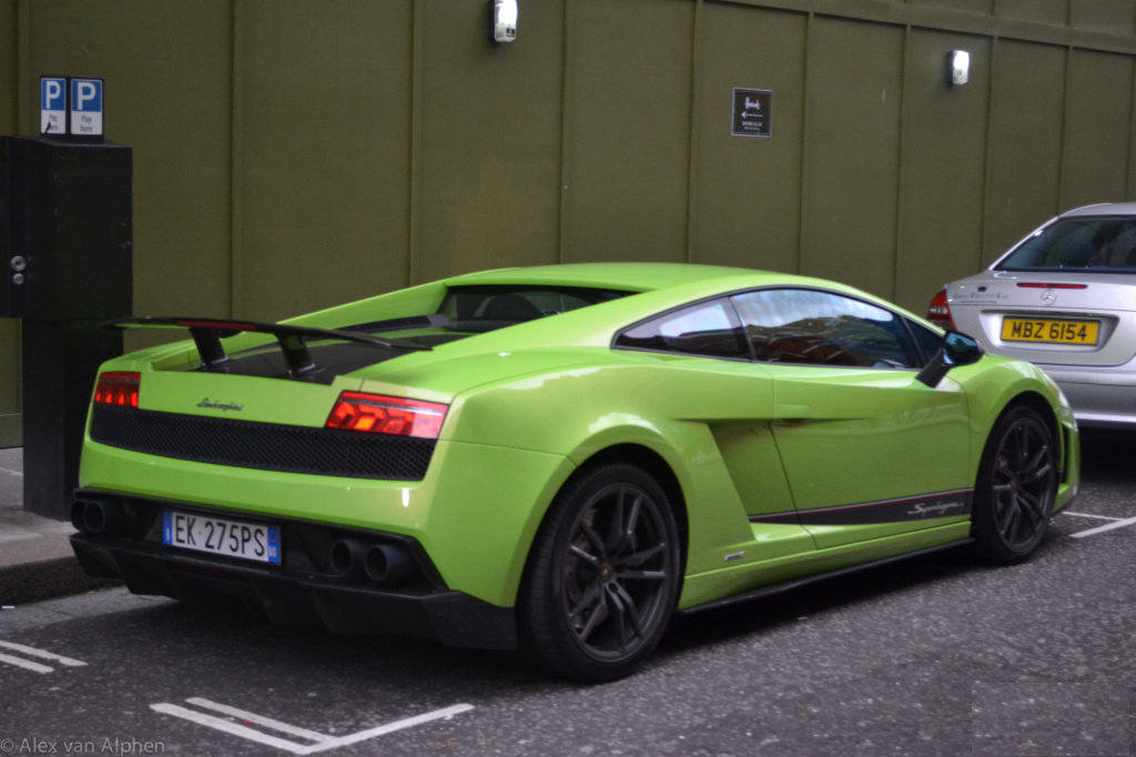 604433233LAMBORGHINI570.jpg