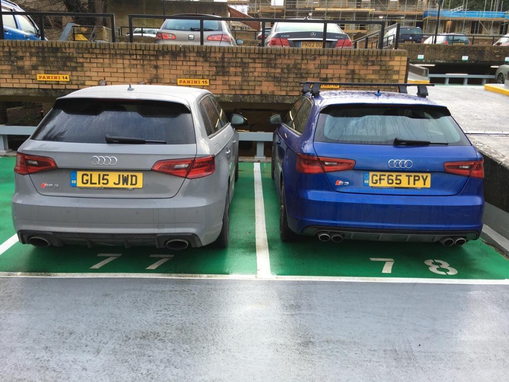 604727RS38V0840.jpg