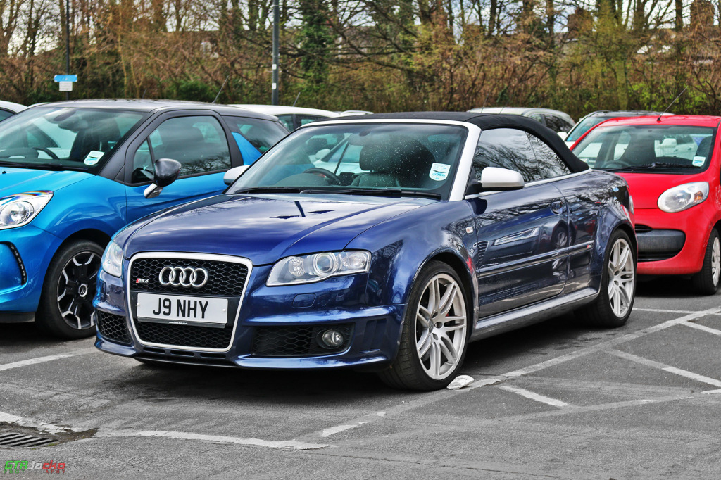 604913AUDIRS42056.jpg