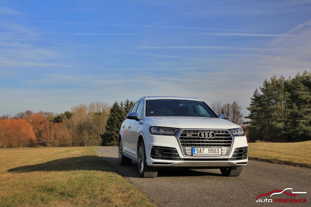 606516AUDISQ70507.jpg
