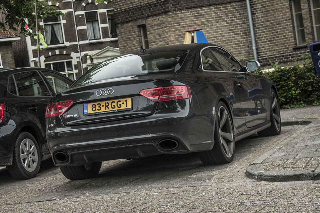 608099AUDIRS51012.jpg