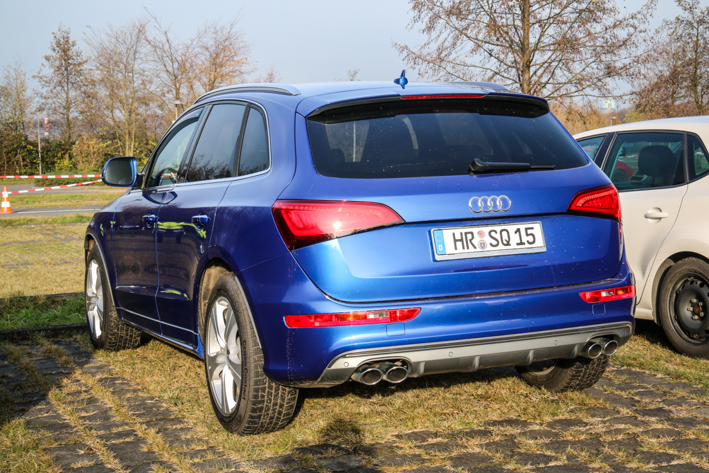 610106AUDISQ51462.jpg