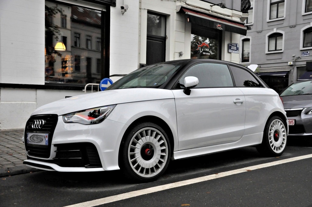 610815A1QUATTRO496.jpg