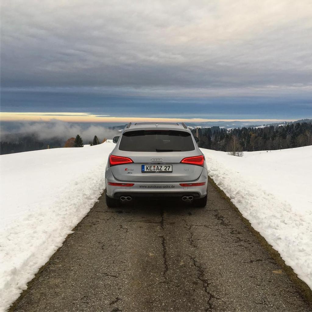 611159AUDISQ52193.jpg