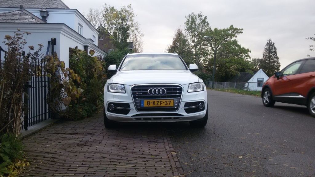611562AUDISQ51408.jpg