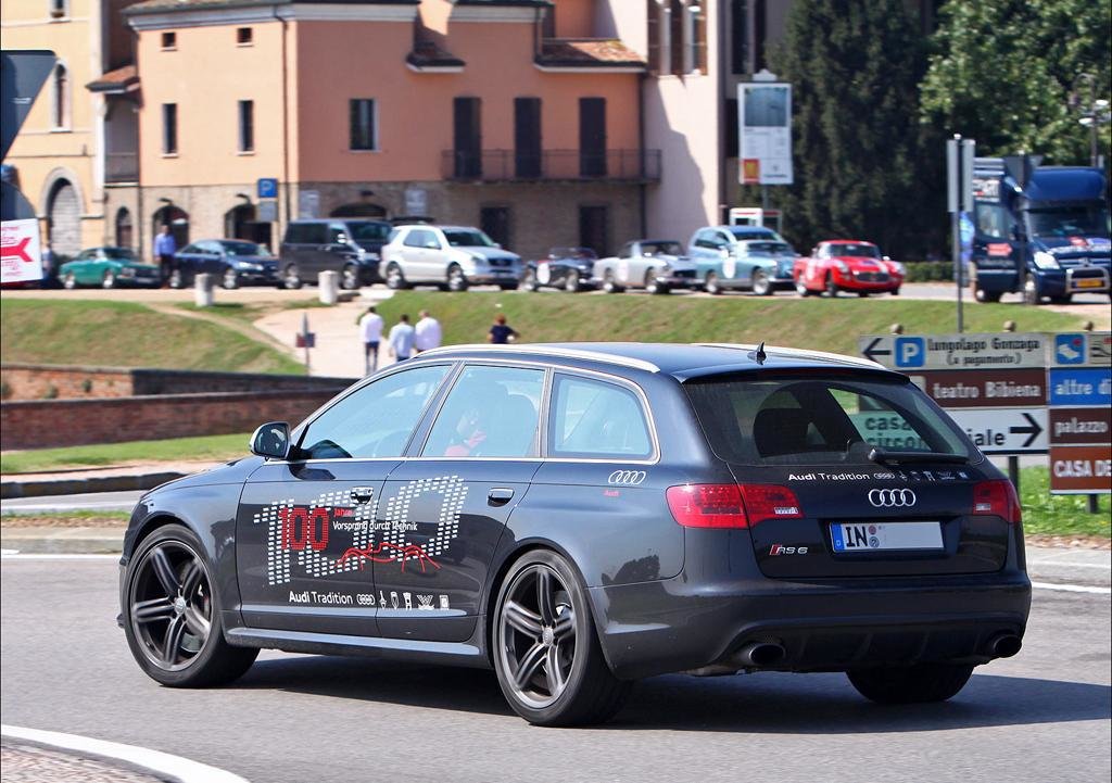 611658RS6587.jpg