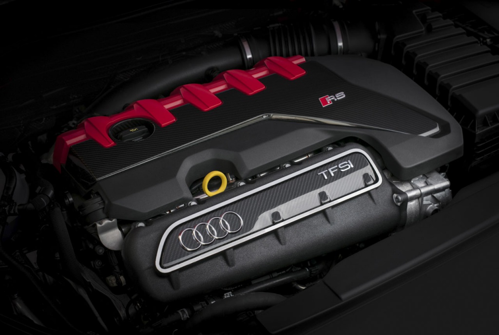 613220audirs3limo16405738072472898973735