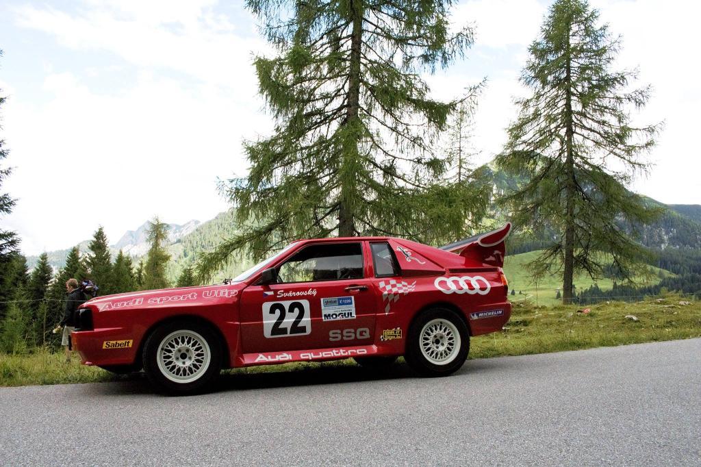 6133261519QUATTROLEGENDE2017.jpg