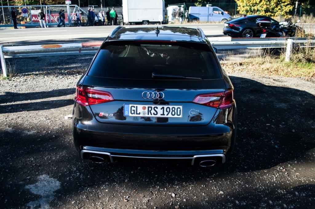 613477RS38V1986.jpg
