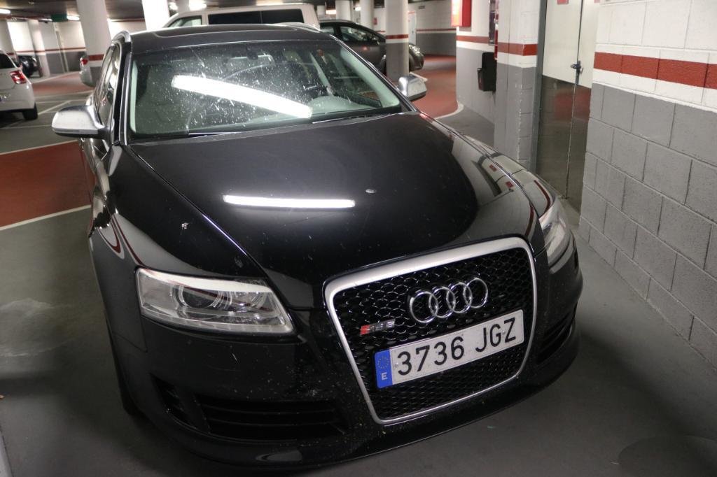 614701RS62285.jpg