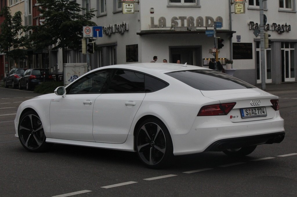 615693RS7694.jpg