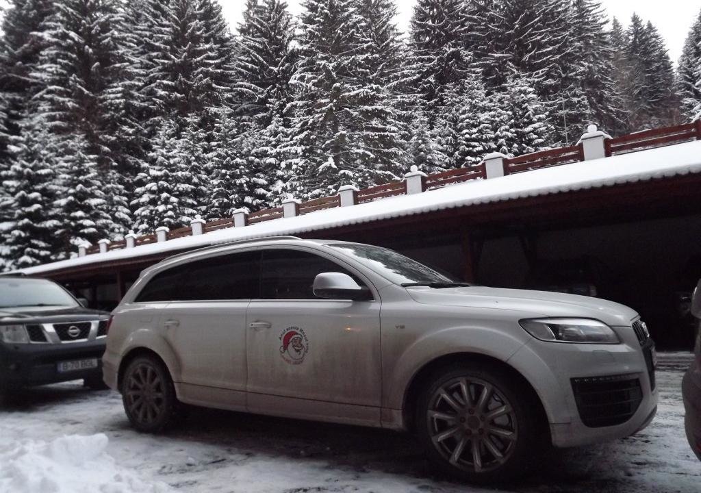 615889197Q7V12ESQUIROU.jpg