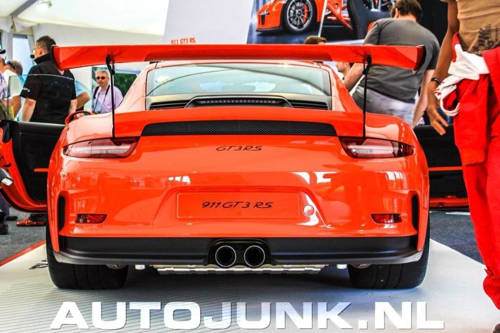6160940147PORSCHE991GT3RS.jpg