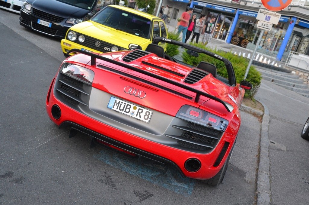616495R8GT1257.jpg