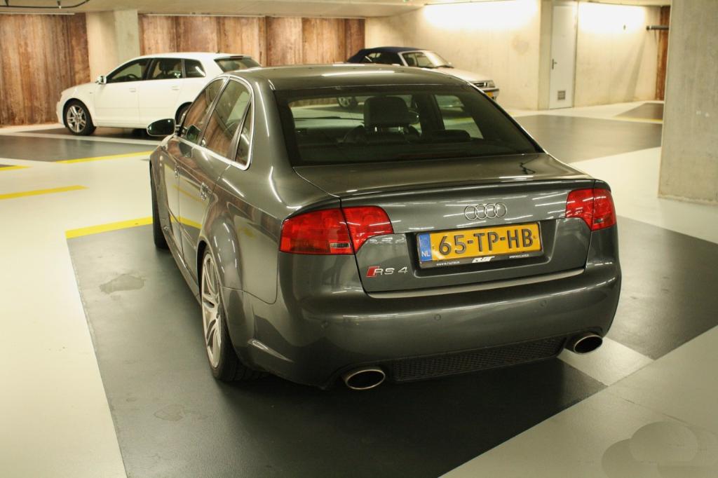 617178AUDIRS42790.jpg