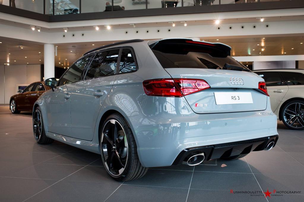 619555RS38V0348.jpg