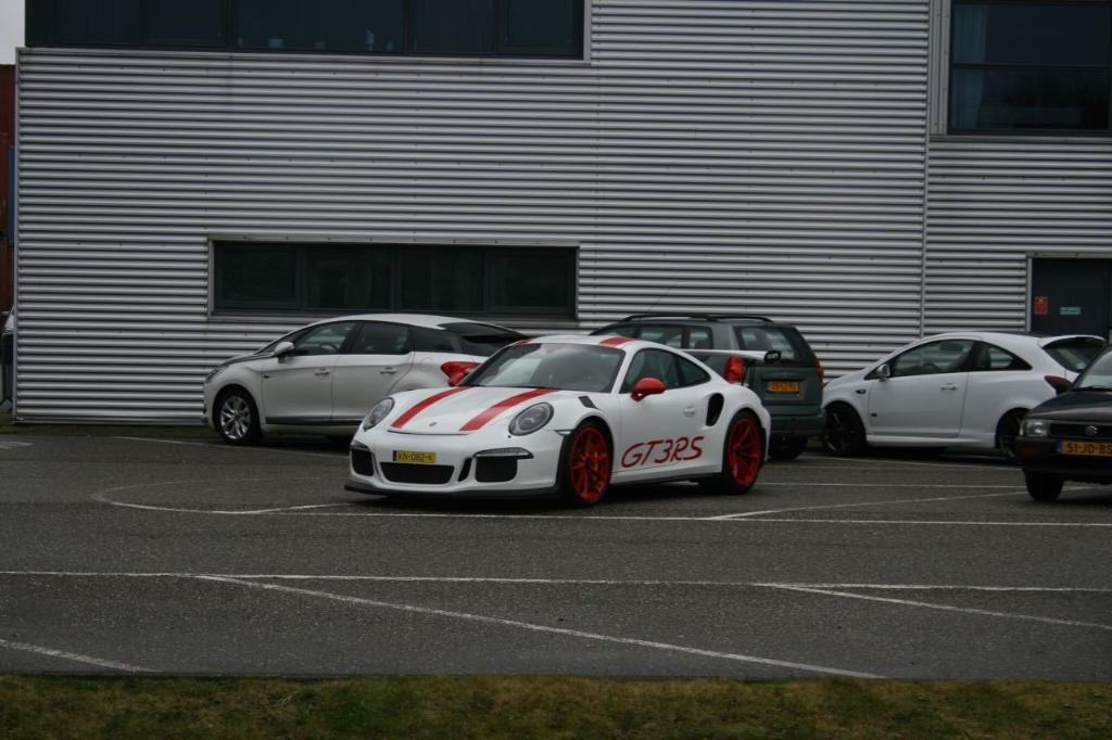 6223980693PORSCHE991GT3RS.jpg