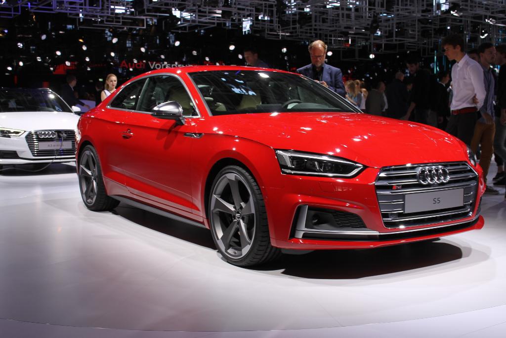 623949S5B90178.jpg