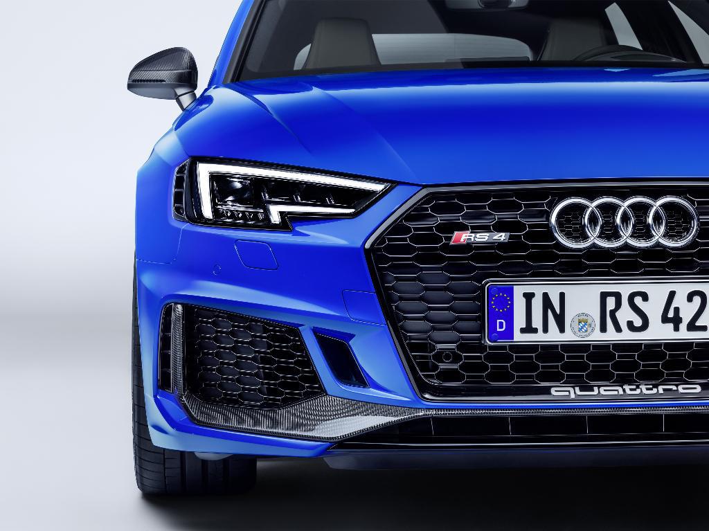 626970AUDIRS4B90022.jpg