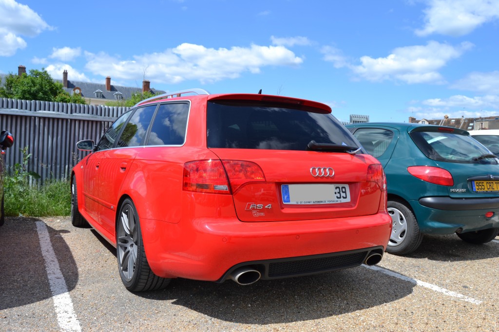 627145AUDIRS4892.jpg