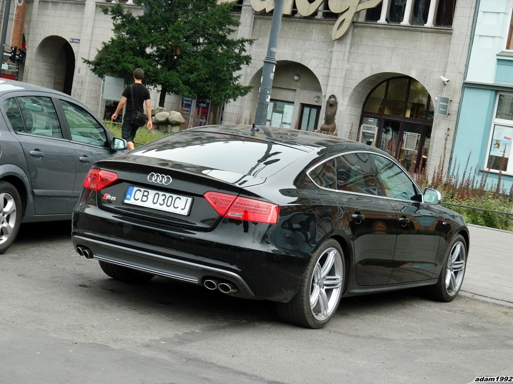 630027399S5SPORTBACK.jpg