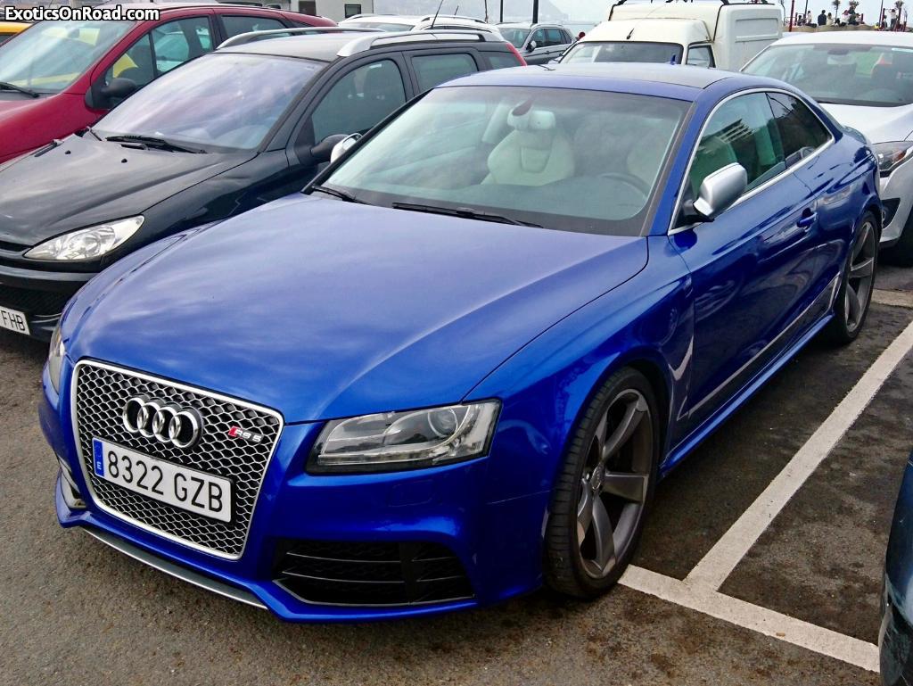 630253AUDIRS53252.jpg