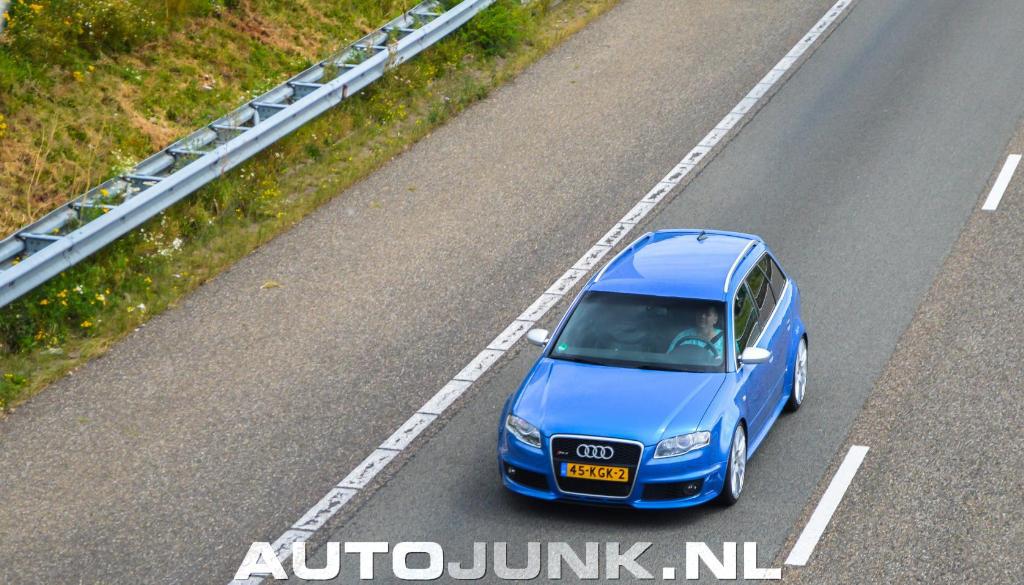 630376AUDIRS42702.jpg