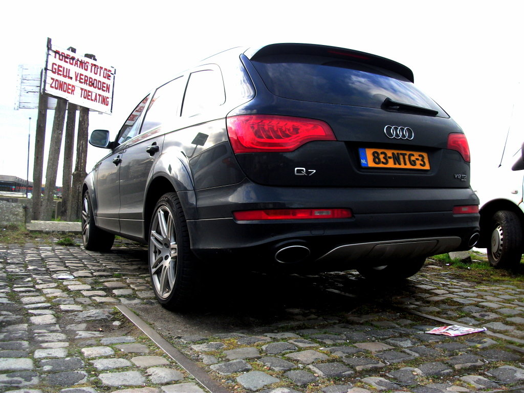 630426635Q7V12.jpg