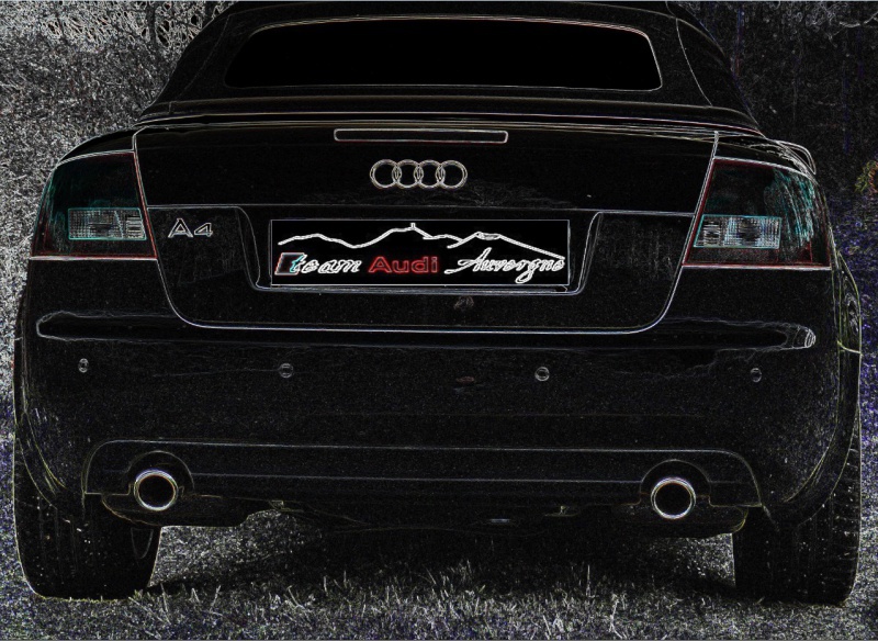 630810AudiA4Cab63.jpg