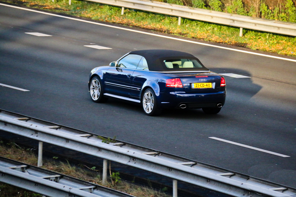 631262AUDIRS41609.jpg
