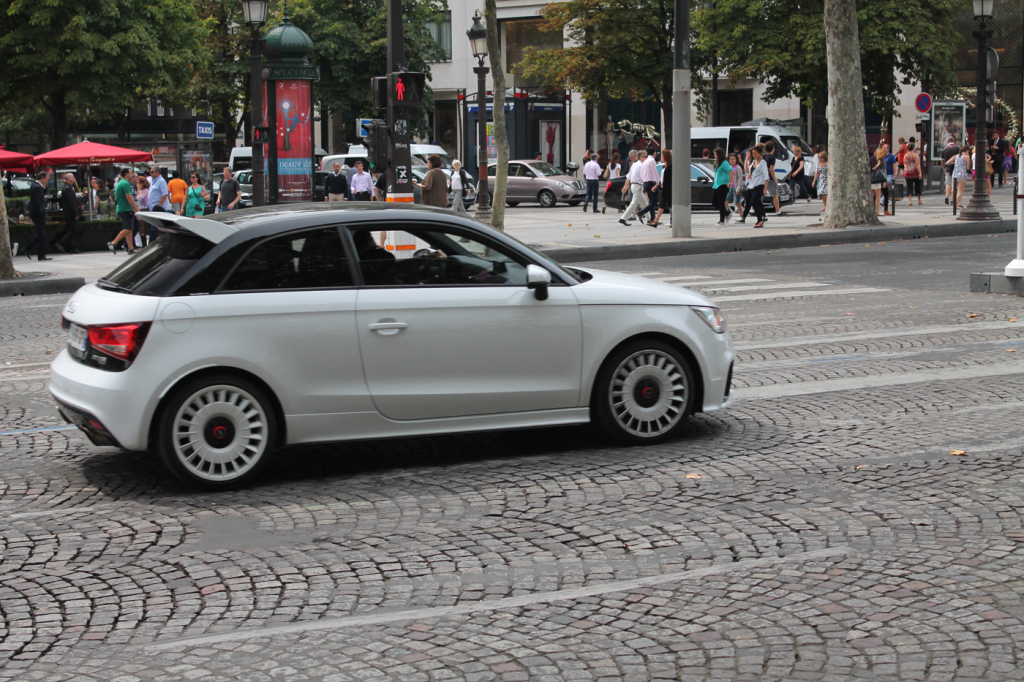 635142A1QUATTRO513.jpg