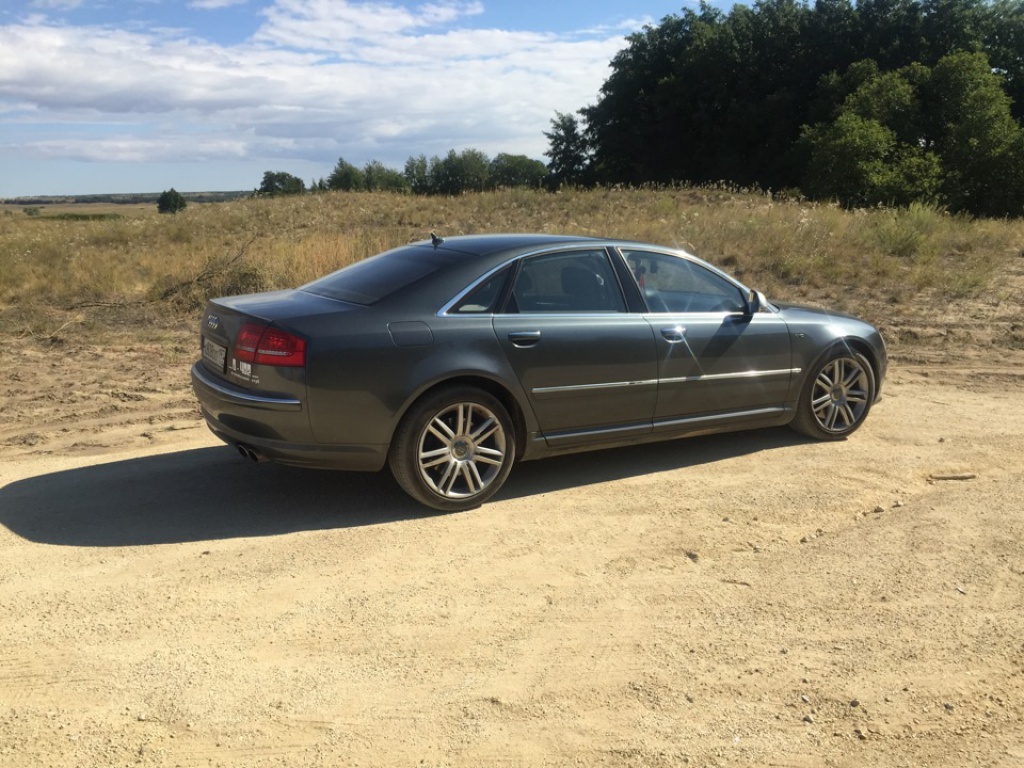 635290d50832as960.jpg