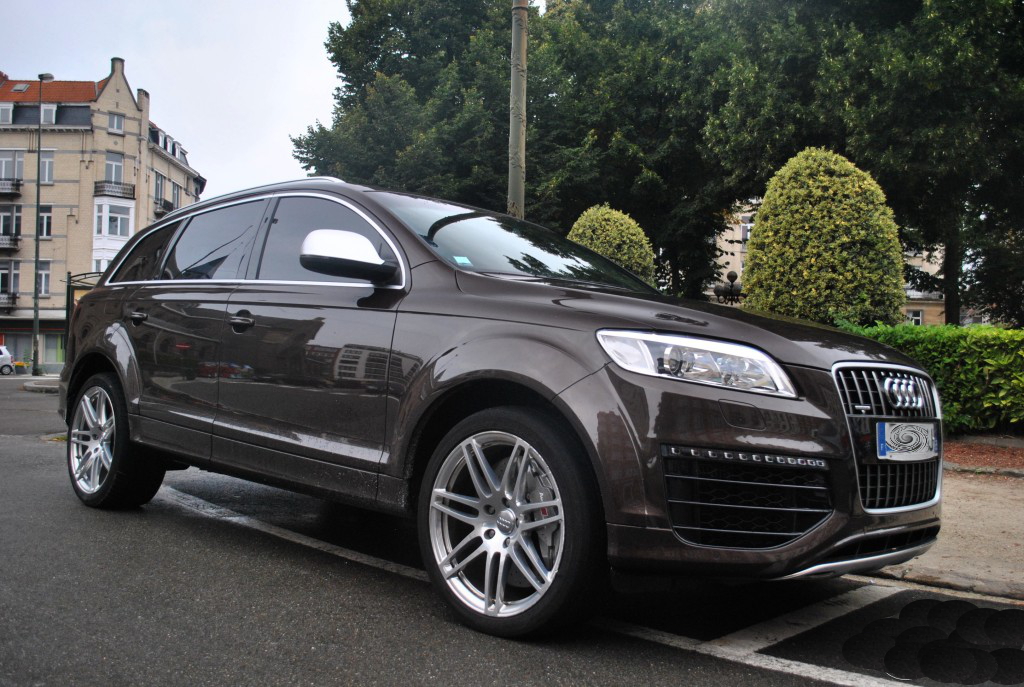 636062968Q7V12.jpg