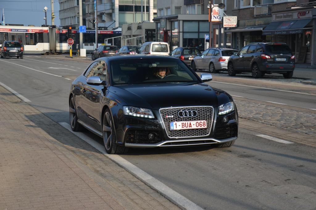 636329AUDIRS5717.jpg
