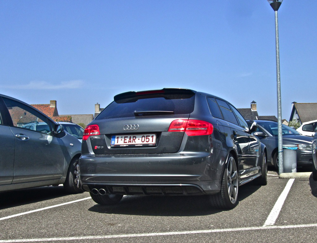 638240800RS3.jpg