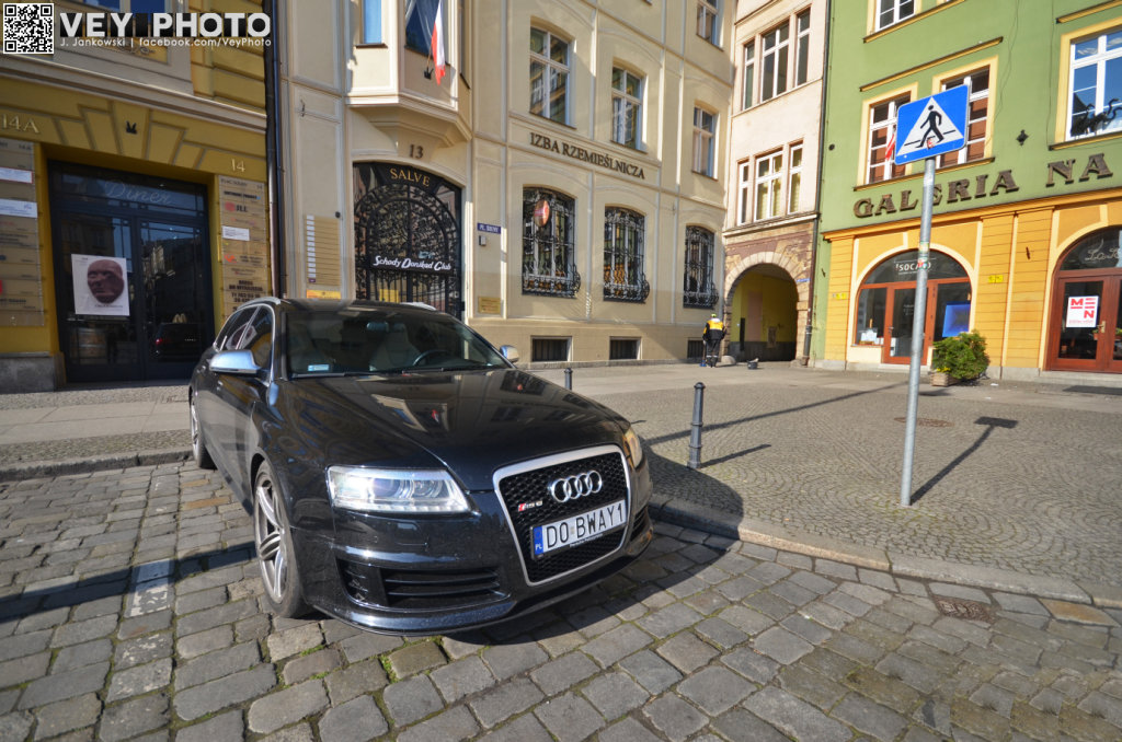 638791RS61736.jpg