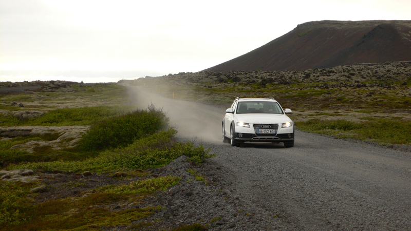 63955319AUDIA4ALLROAD.jpg