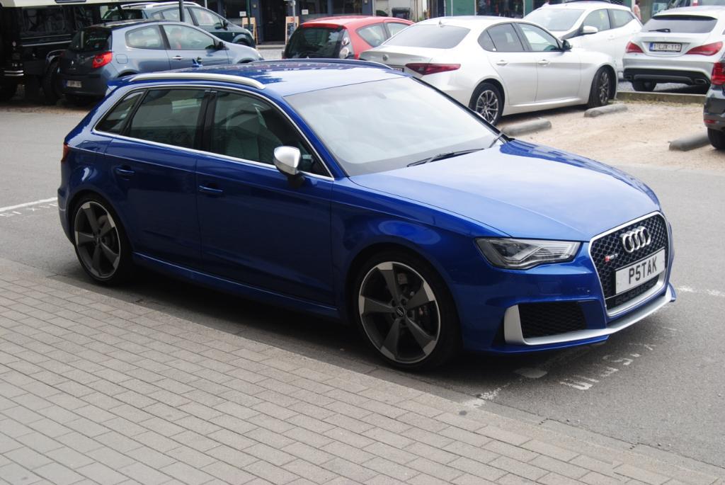 639929RS38V2890.jpg