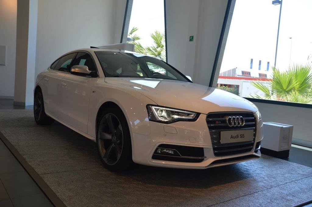 640667368S5SPORTBACK.jpg
