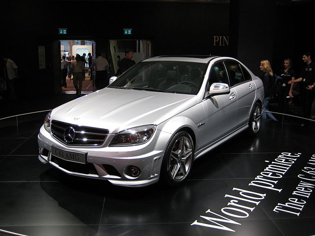 640px-Mercedes-Benz_C_63_AMG.jpg
