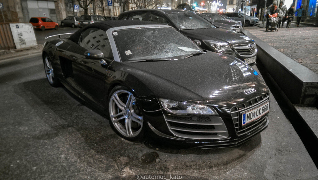 644225R8GT1602.jpg