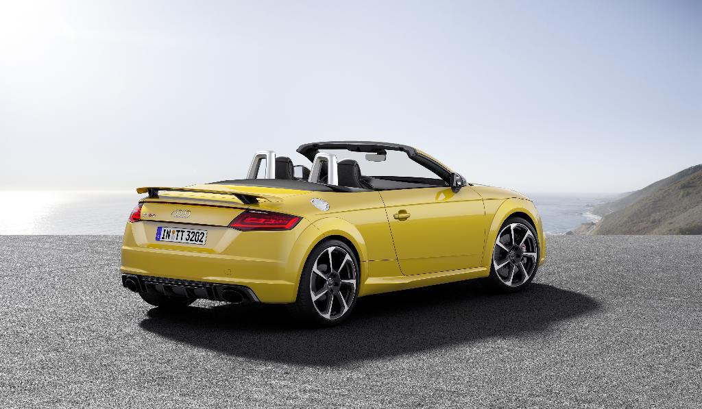 644744AUDITTRS8S0263.jpg