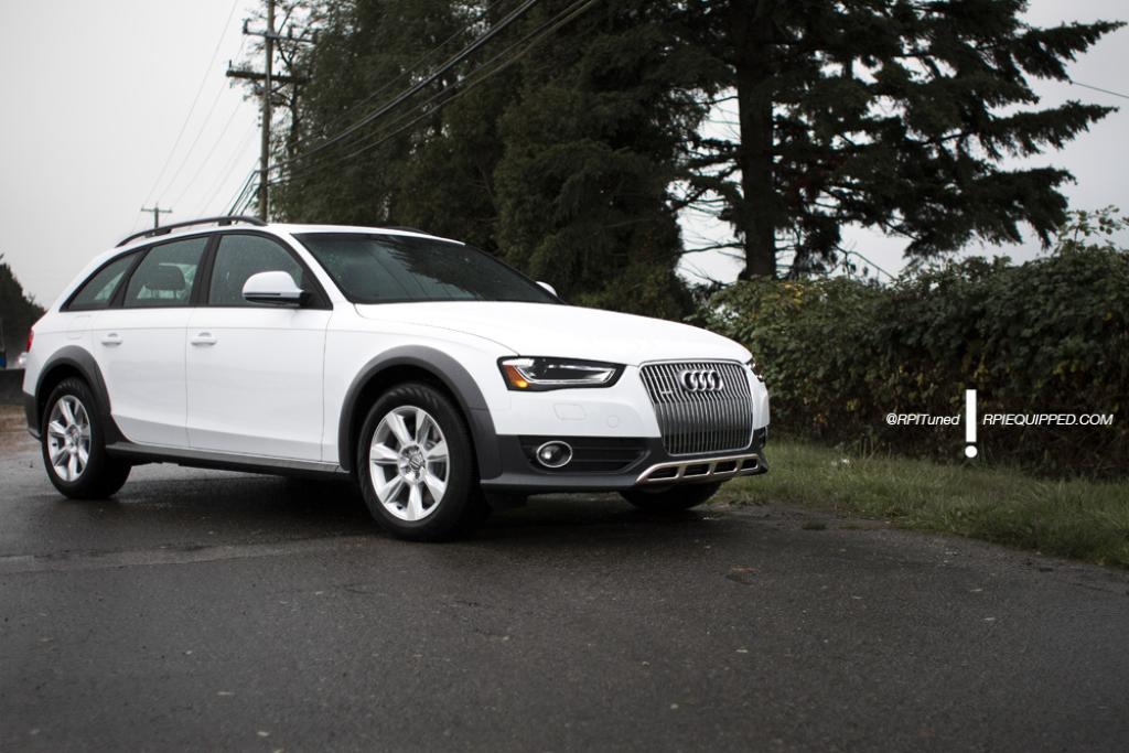 645258786AUDIA4ALLROAD.jpg