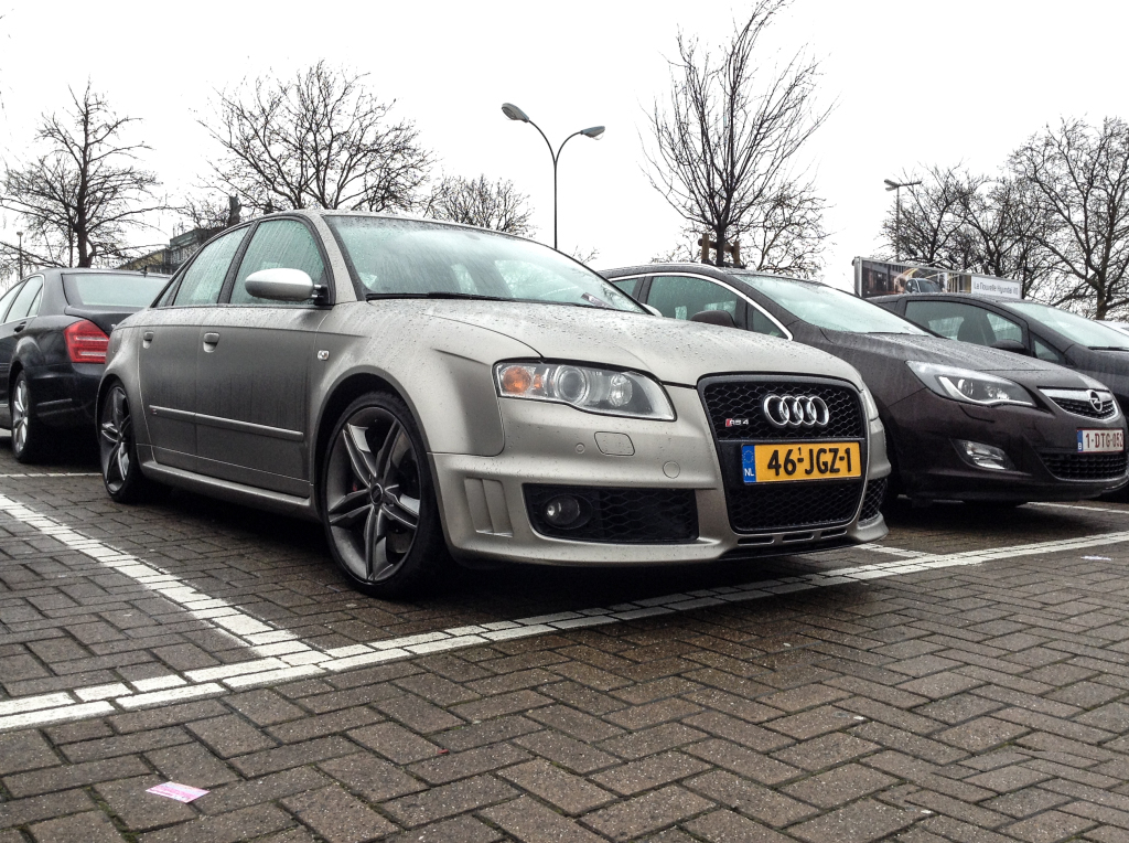 646356AUDIRS41088.jpg