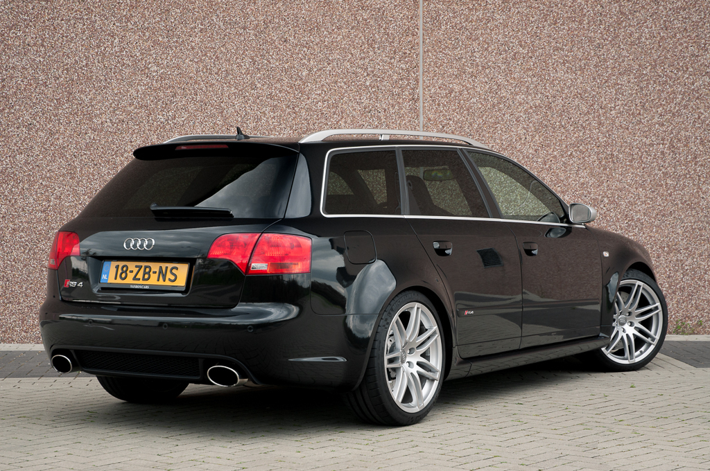 647217AUDIRS4939.jpg