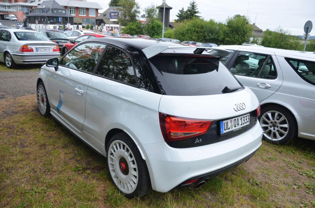 647528A1QUATTRO1172.jpg
