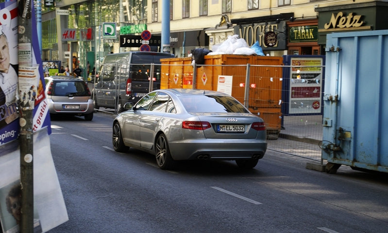 64763254S6ESQUIROU.jpg