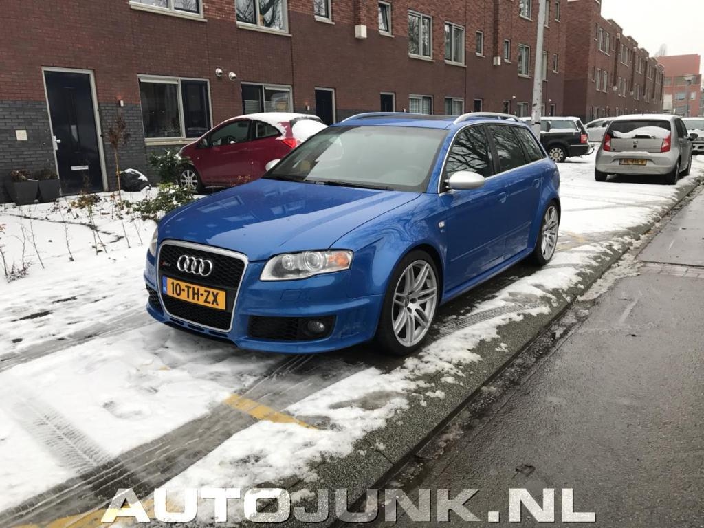 649273AUDIRS43092.jpg