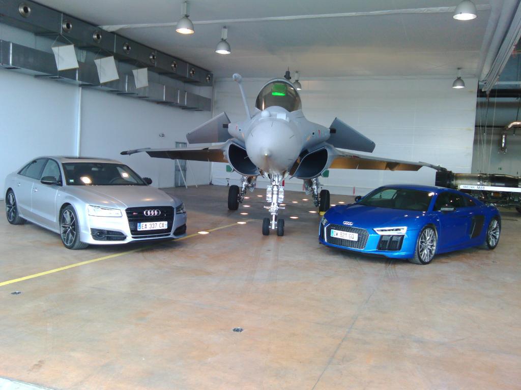 650552AUDIBA118058.jpg