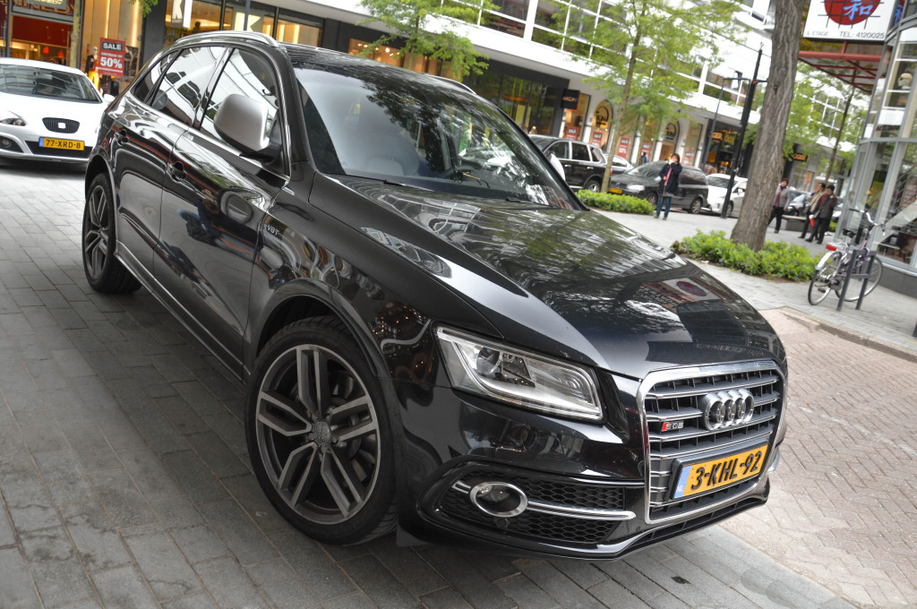 650830AUDISQ5543.jpg